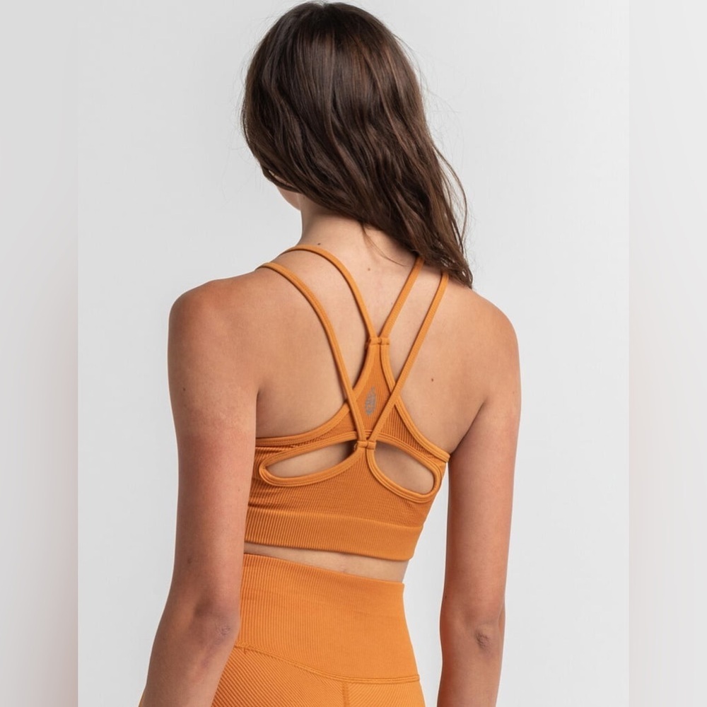 NEW FREE PEOPLE Movement Free Throw Bra